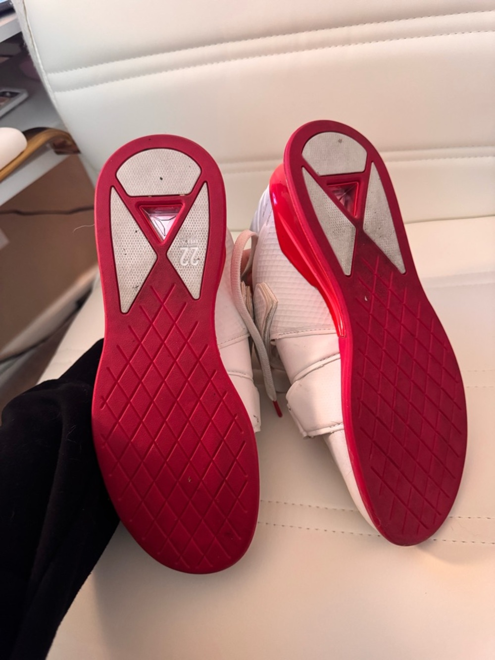 Women’s Reebok Legacy Lifter - Picture 4 of 4